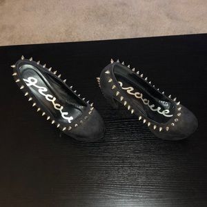 Spiked heels!